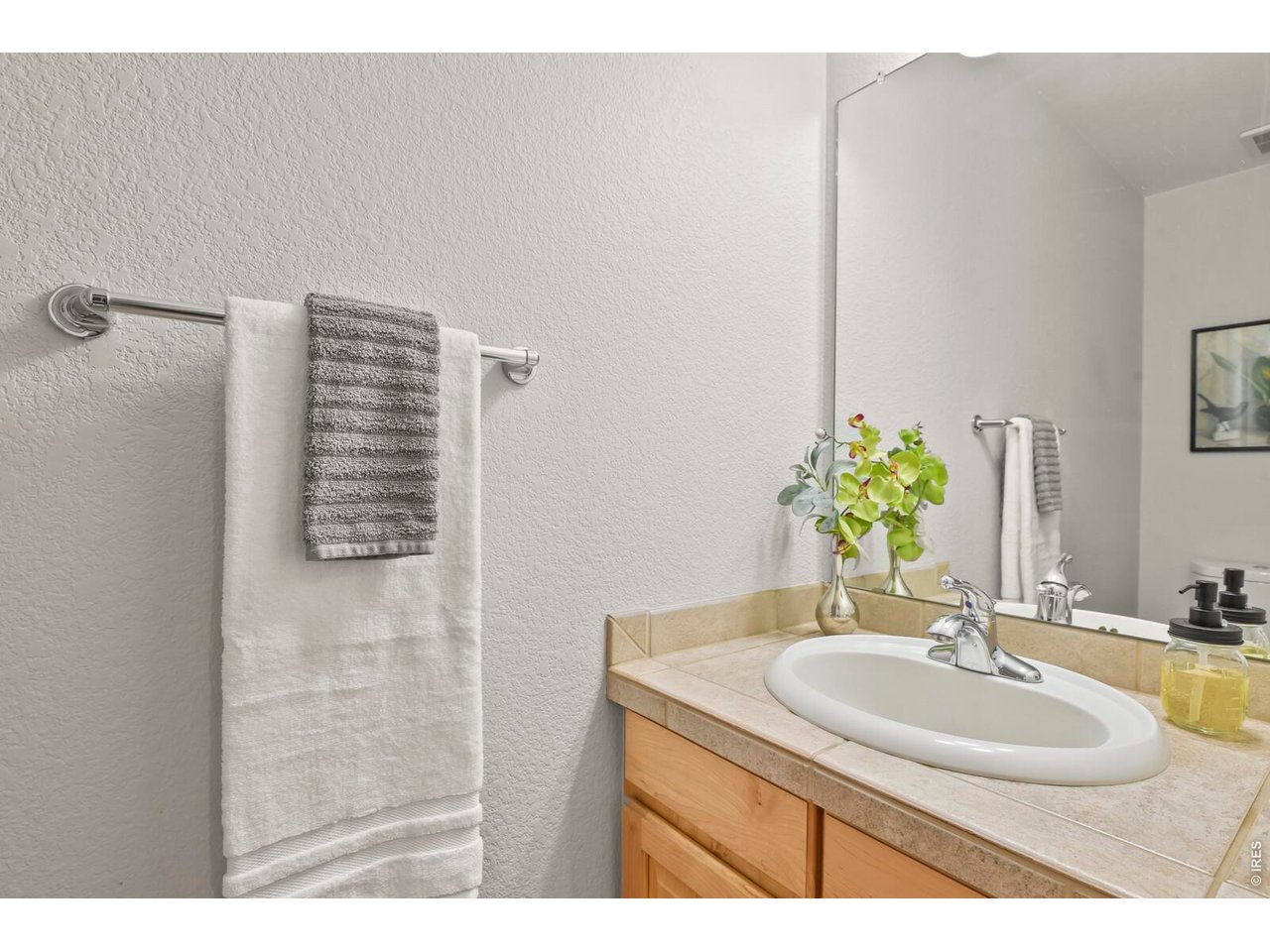 565 Wild Ridge Lane Lafayette, CO 80026 - Photo 16 of 49 Powder Room on Main Floor