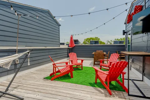 a outdoor view with a sitting space