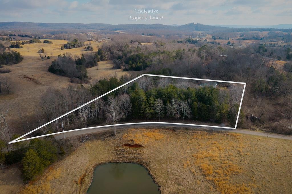 786 Quebeck Road Quebeck, TN 38579 - Photo 13 of 30 a view of a balcony with an outdoor space