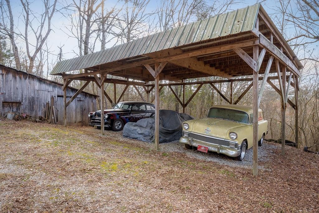 786 Quebeck Road Quebeck, TN 38579 - Photo 19 of 30 a view of a backyard