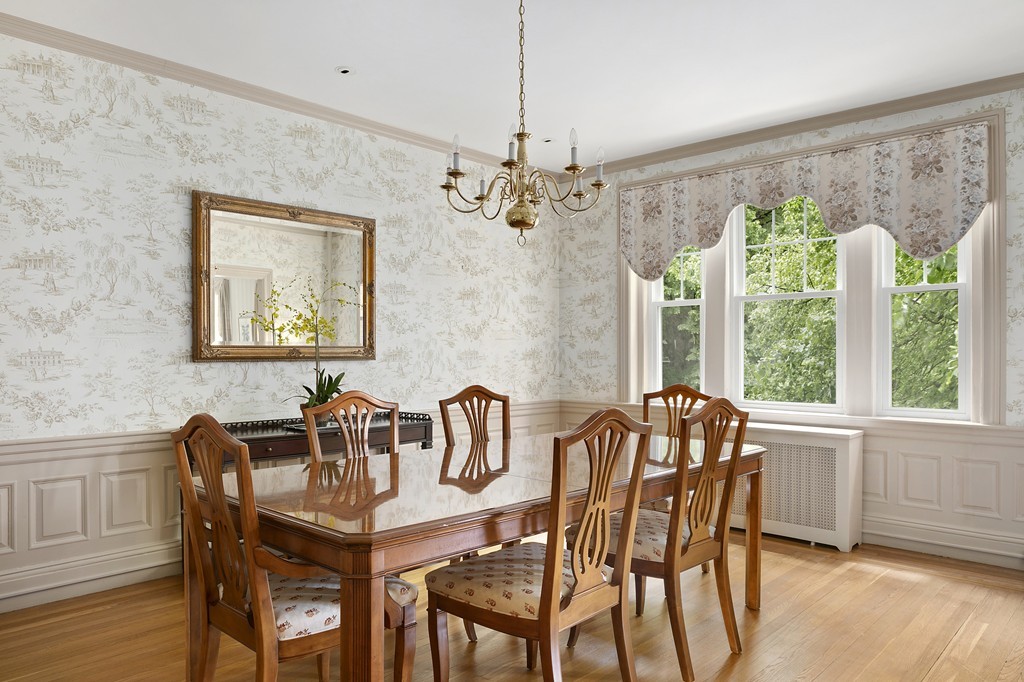 134 Sewall Avenue, Unit 2 Brookline, MA 02446 - Photo 2 of 11