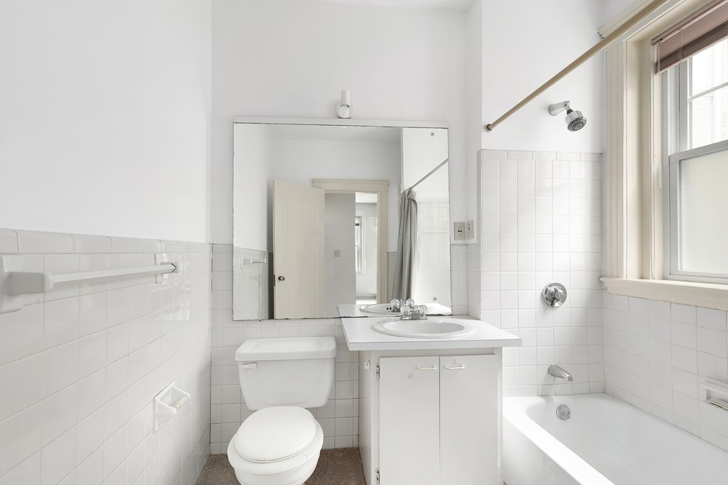 134 Sewall Avenue, Unit 2 Brookline, MA 02446 - Photo 9 of 11