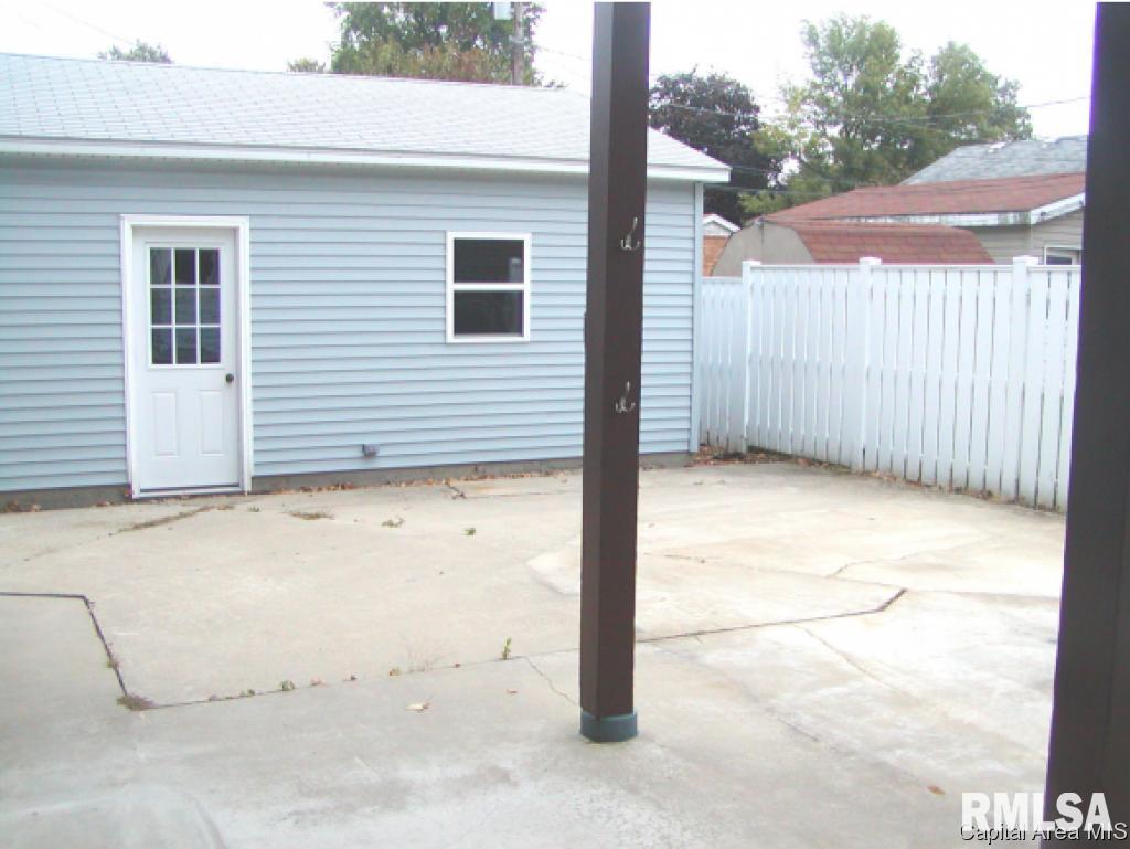 2108 North 8th Street Springfield, IL 62702 - Photo 20 of 22
