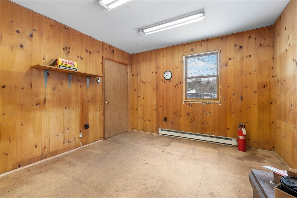 169 Nashua Road Pepperell, MA 01463 - Photo 17 of 31