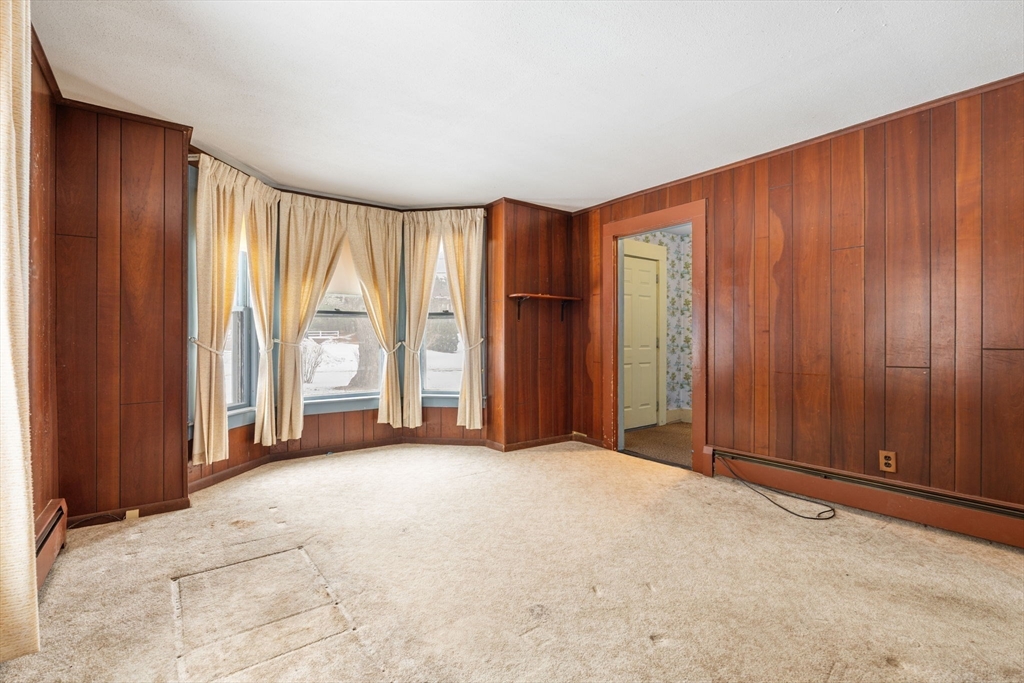 169 Nashua Road Pepperell, MA 01463 - Photo 6 of 31