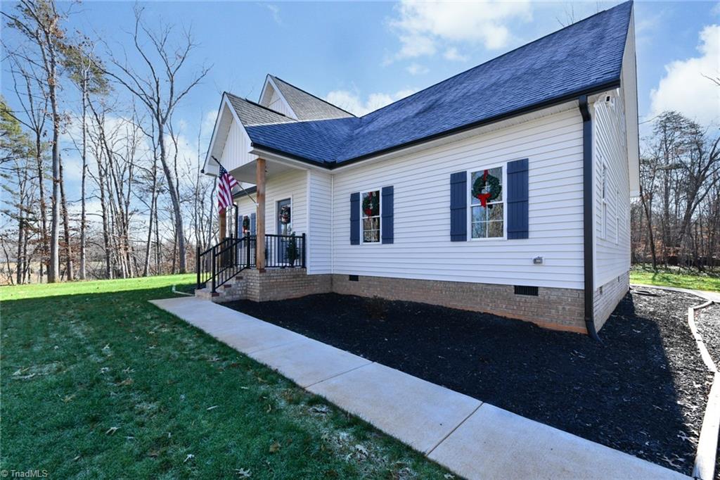 1552 Wray Road Stoneville, NC 27048 - Photo 3 of 39 Gallery Image 3