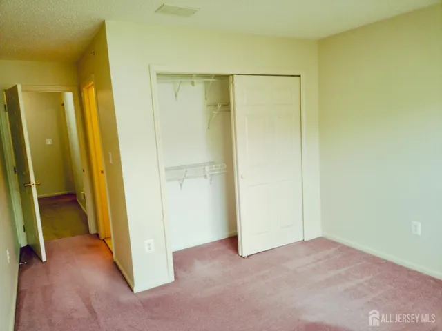 $2,800 | 81 Inverness Drive, Edison, NJ 08820