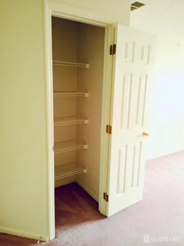 $2,800 | 81 Inverness Drive, Edison, NJ 08820