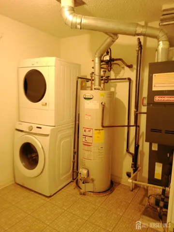 $2,800 | 81 Inverness Drive, Edison, NJ 08820