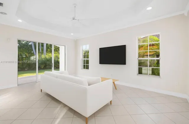 $1,195,000 | 7830 Northwest 161st Terrace, Miami Lakes, FL 33016