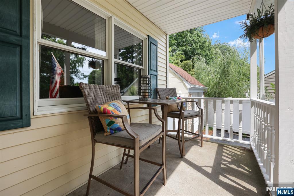 36 Maple Lake Road Butler, NJ 07405 - Photo 3 of 23 Gallery Image 3