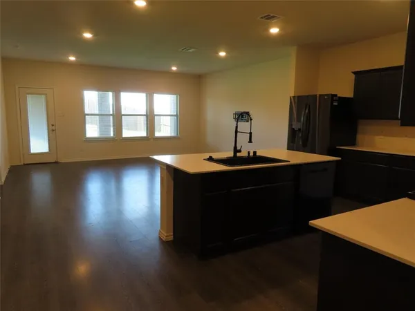 $2,395 | 3037 Zinnia Street, Royse City, TX 75189