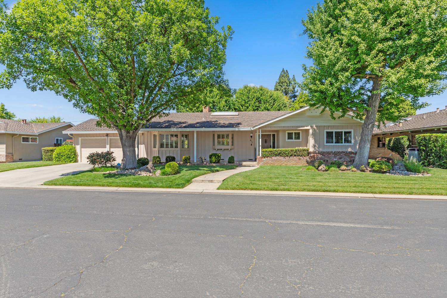 417 Little John Lane Modesto, CA 95350 - Photo 1 of 1