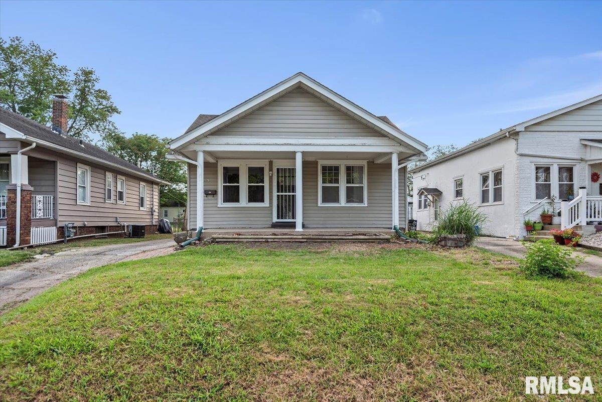 2345 South 6th Street Springfield, IL 62703 - Photo 1 of 30