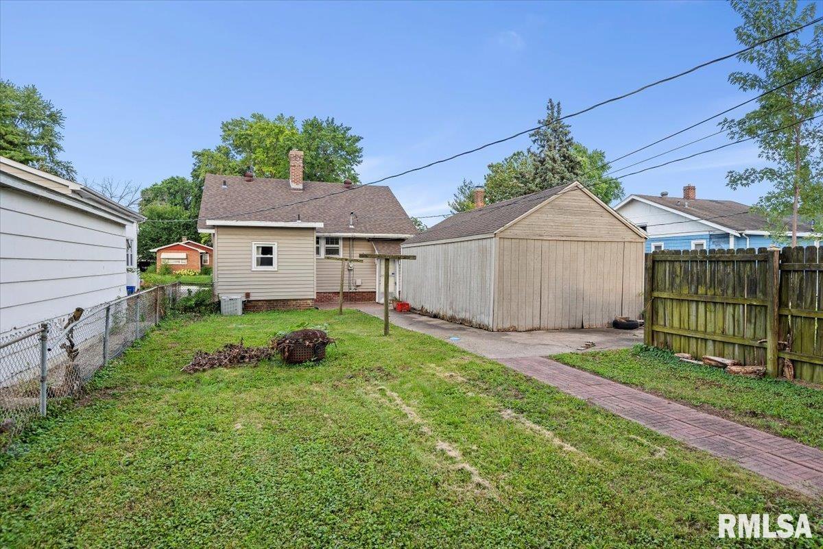 2345 South 6th Street Springfield, IL 62703 - Photo 29 of 30