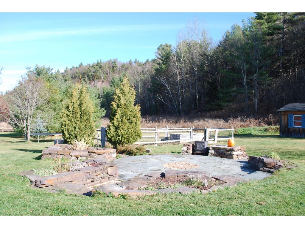 399 Monkton Road Charlotte, VT 05445 - Photo 4 of 25 Gallery Image 4