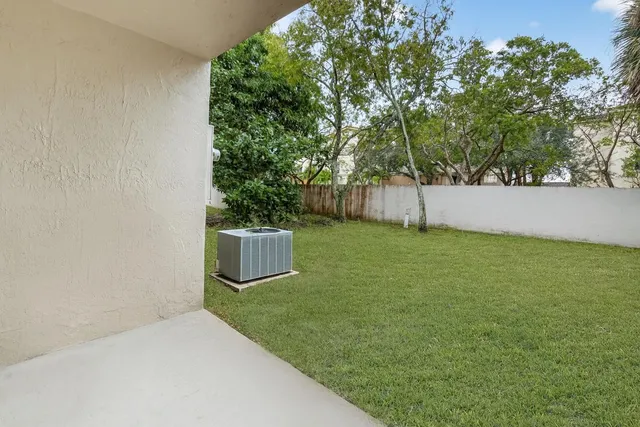 $519,900 | 20951 Via Alamanda, Unit 3, Boca Raton, FL 33428