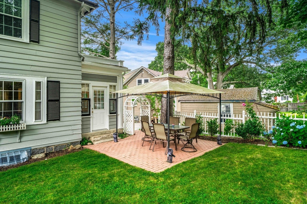 8 Clifton Road Milton, MA 02186 - Photo 34 of 40