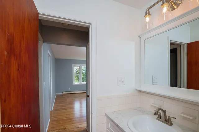 $1,500 | 35 McAlpin Street, Unit 6, Albany, NY 12209