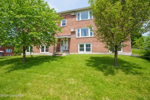 $1,500 | 35 McAlpin Street, Unit 6, Albany, NY 12209