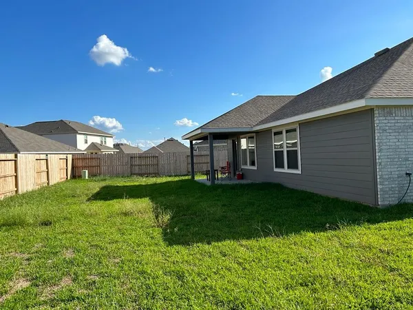 $2,400 | 7410 Hillside Arbor Drive, Katy, TX 77493