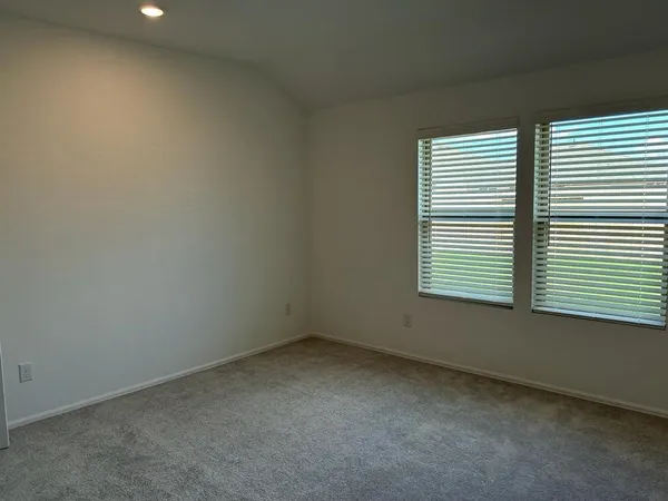 $2,400 | 7410 Hillside Arbor Drive, Katy, TX 77493