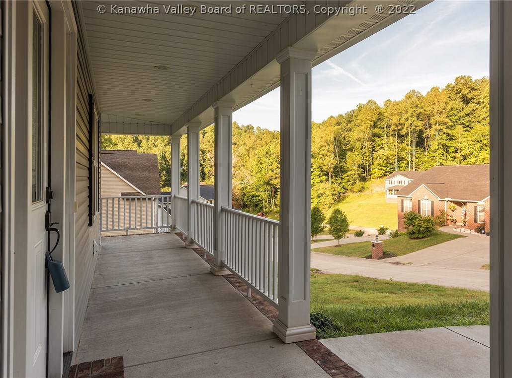 62 Victoria Commons Winfield, WV 25213 - Photo 3 of 22 Gallery Image 3