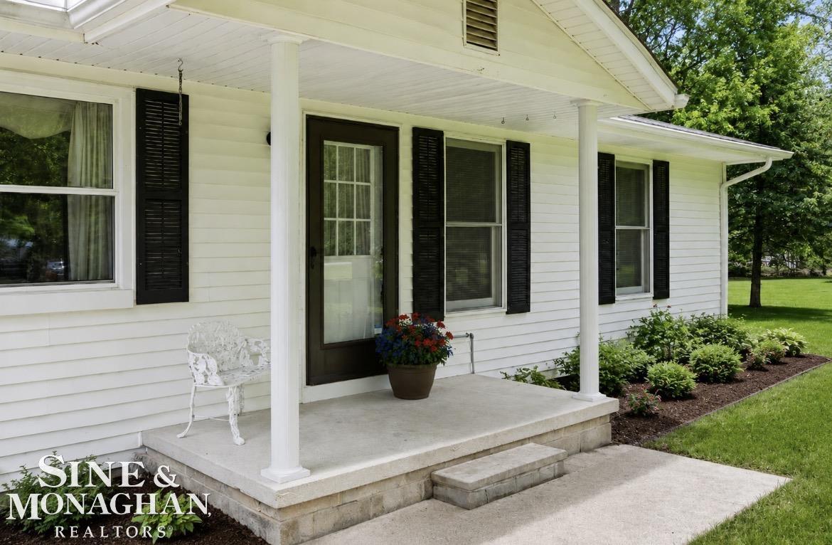 9211 Folkert Road Algonac, MI 48001 - Photo 6 of 48