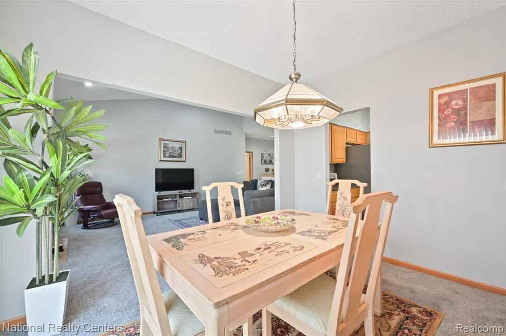 31055 Seneca Lane Novi, MI 48377 - Photo 12 of 36