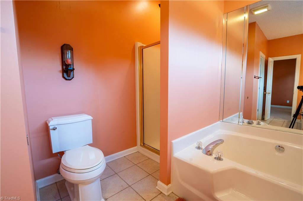 1504 Rankin Mill Road Greensboro, NC 27405 - Photo 37 of 44