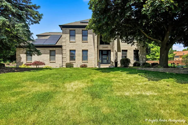 $595,000 | 36268 North Tara Court, Ingleside, IL 60041