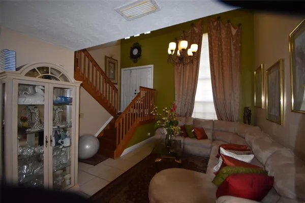 $530,000 | 6572 Bayfront Drive, Margate, FL 33063