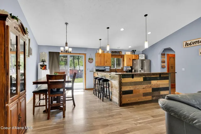 $1,025,000 | 181 Deer Meadow Lane, Blanchard, ID 83804