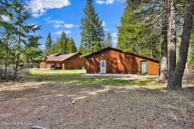 $1,025,000 | 181 Deer Meadow Lane, Blanchard, ID 83804