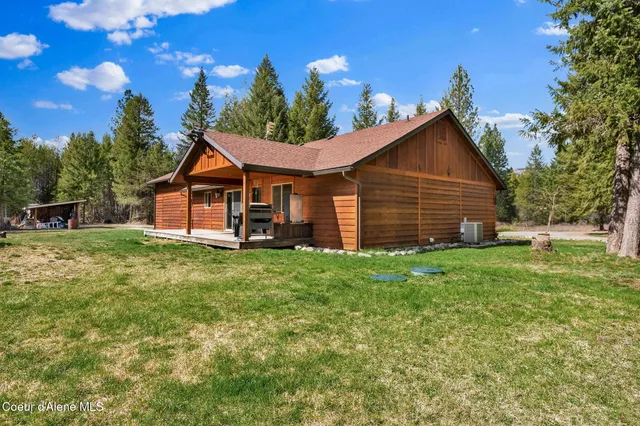 $1,025,000 | 181 Deer Meadow Lane, Blanchard, ID 83804