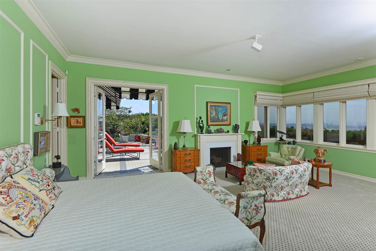 5821 Rutgers Road La Jolla, CA 92037 - Photo 13 of 25