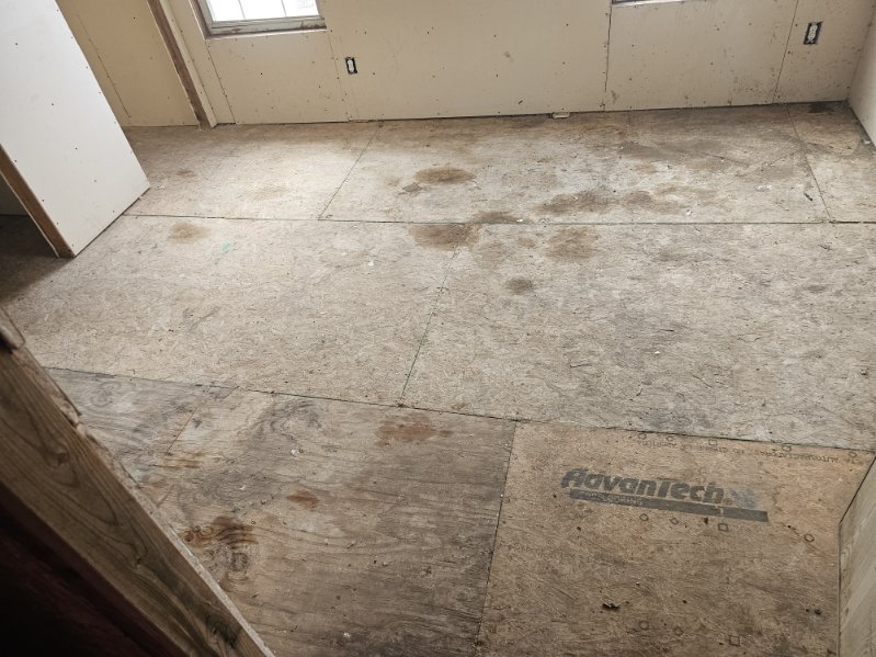 408 Greenfield Road Kyle, TX 78640 - Photo 11 of 19 a bathroom with a window