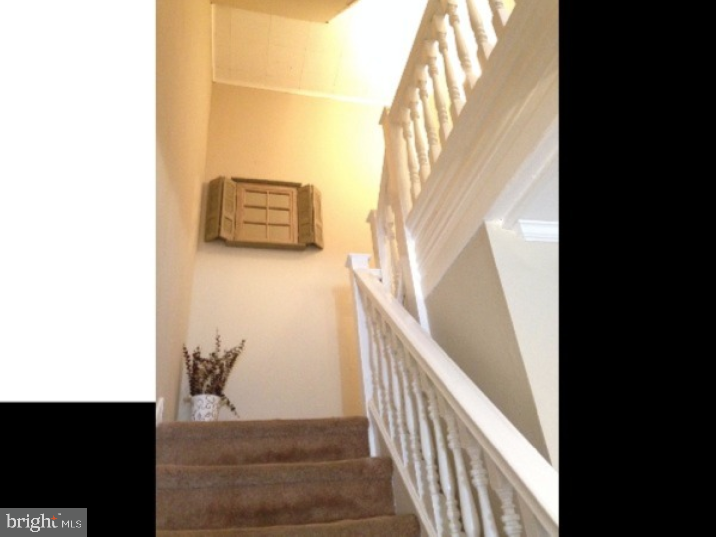 1122 Spring Street Sharon Hill, PA 19079 - Photo 15 of 24 Foyer