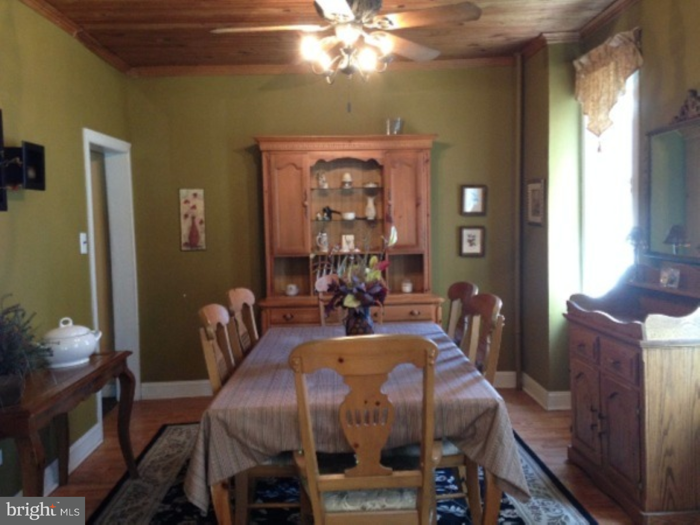 1122 Spring Street Sharon Hill, PA 19079 - Photo 5 of 24 Dining Room