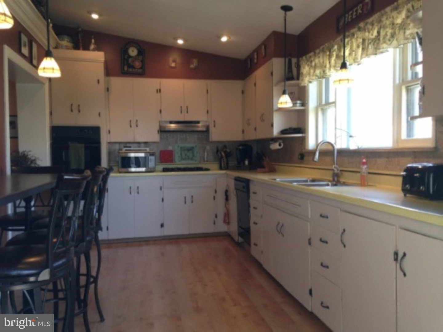 1122 Spring Street Sharon Hill, PA 19079 - Photo 8 of 24 Kitchen