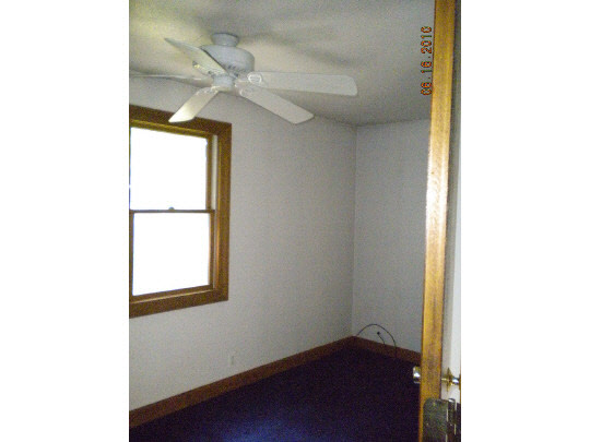 2123 Forest View Road Rockford, IL 61108 - Photo 8 of 9 Gallery Image 8