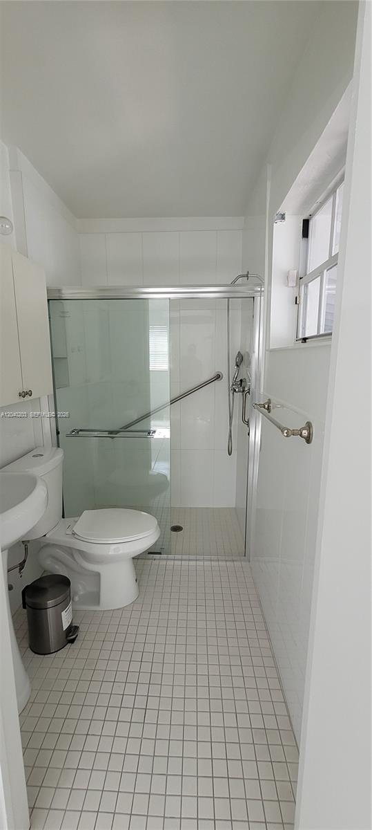 5200 Southwest 89th Place Miami, FL 33165 - Photo 20 of 25