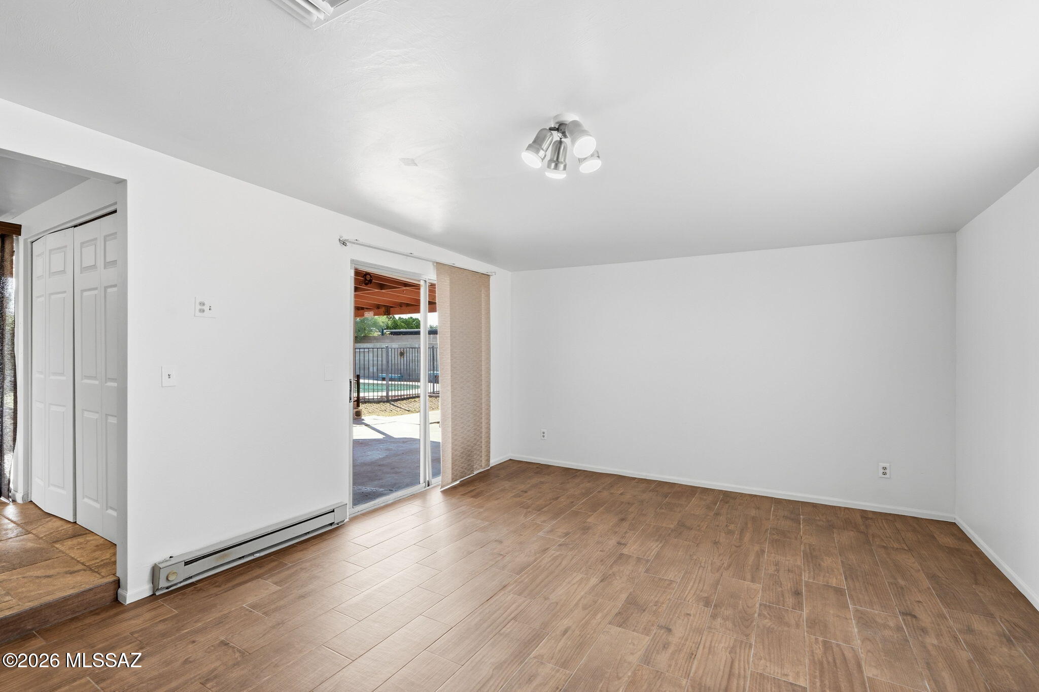 4241 South Kolb Road Tucson, AZ 85730 - Photo 14 of 50 Family Room