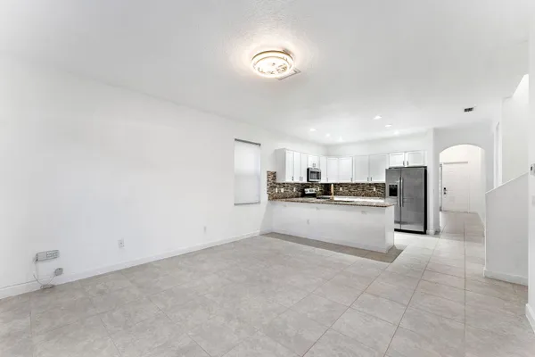$4,000 | 3841 Aspen Leaf Drive, Boynton Beach, FL 33436
