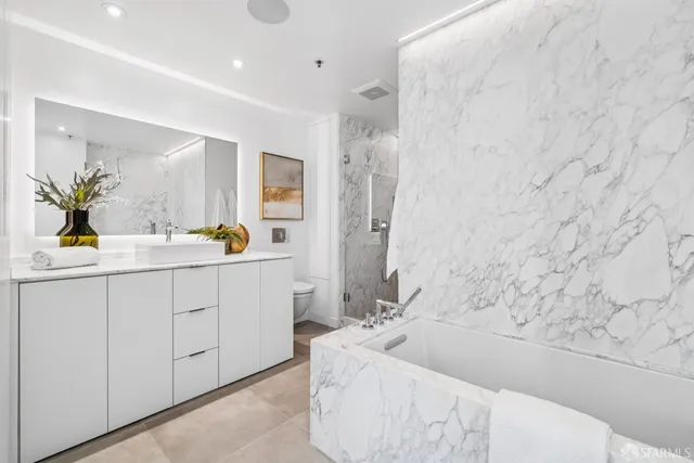 $1,588,000 | 425 1st Street, Unit 3104, San Francisco, CA 94105