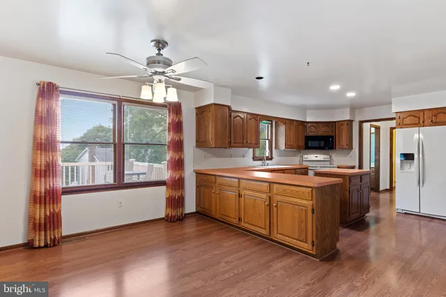 $500,000 | 2415 West Bayberry Drive, Harrisburg, PA 17112