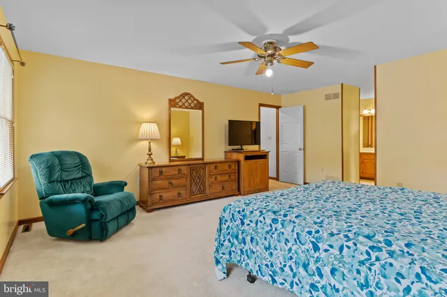 $500,000 | 2415 West Bayberry Drive, Harrisburg, PA 17112