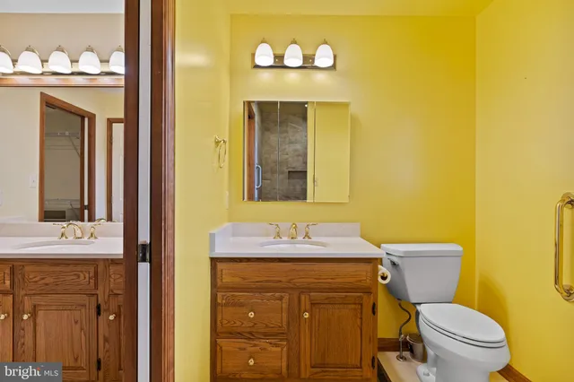 $500,000 | 2415 West Bayberry Drive, Harrisburg, PA 17112