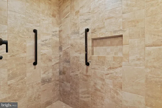 $500,000 | 2415 West Bayberry Drive, Harrisburg, PA 17112