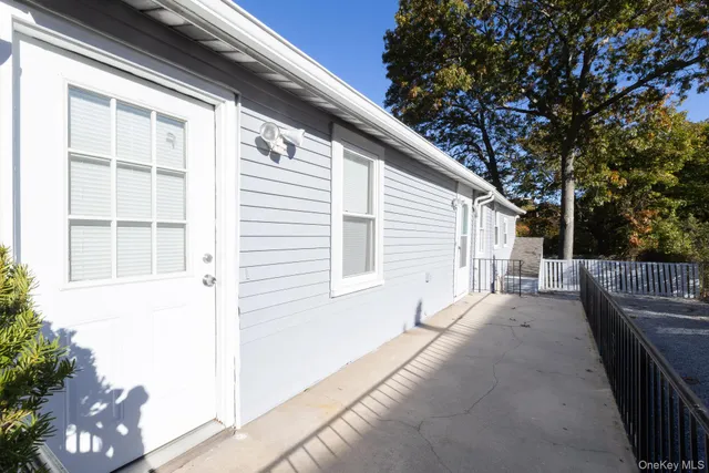 $699,000 | 860 Flanders Road, Flanders, NY 11901